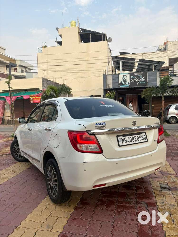 Maruti Suzuki Swift Dzire Amt Zxi, 2018, Petrol