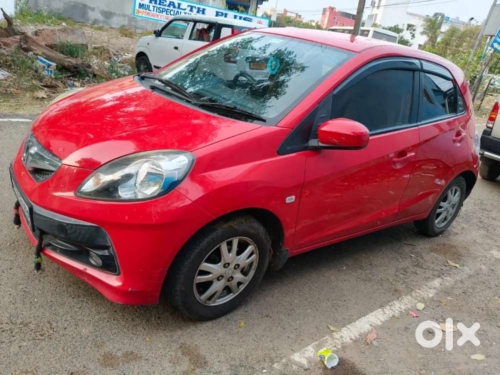Honda Brio 2012 Petrol Well Maintained