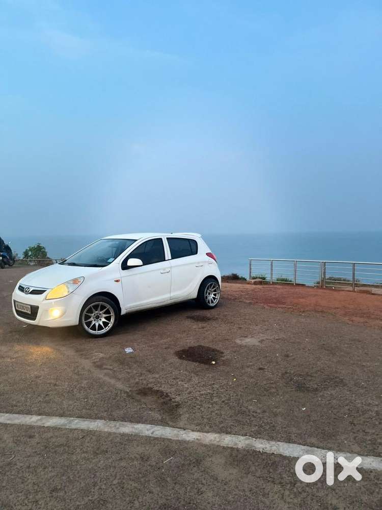 Hyundai I20 2011 Petrol Well Maintained