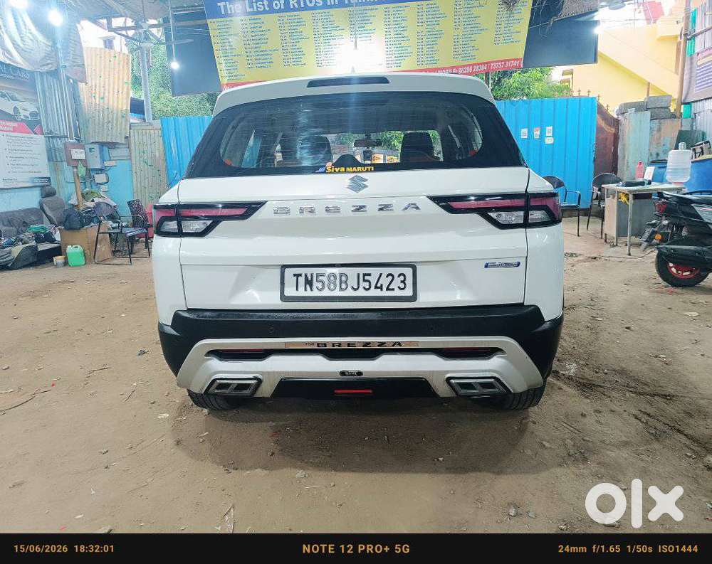 Maruti Suzuki Brezza 1.5 Vxi Smart Hybrid, 2023, Petrol