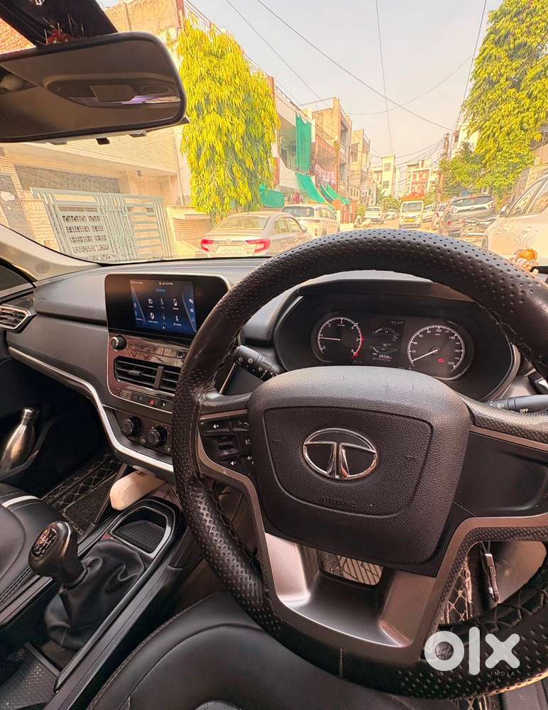 2022 Tata Harrier Diesel Manual