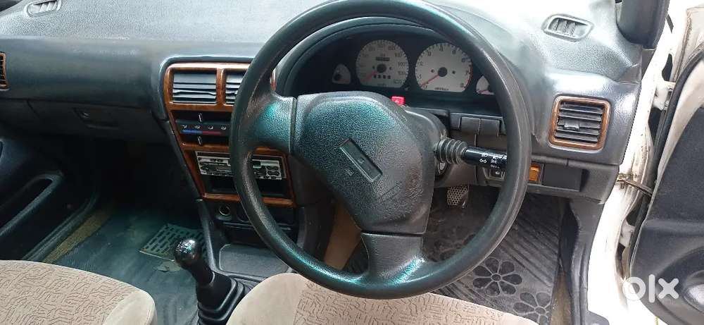 Maruti Suzuki Esteem Vxi 2003 Petrol