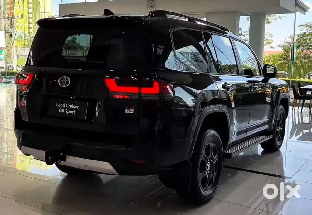 Toyota Land Cruiser 2025 Diesel 0 Km Driven