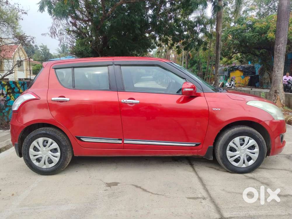 Maruti Suzuki Swift Vxi, 2012, Petrol