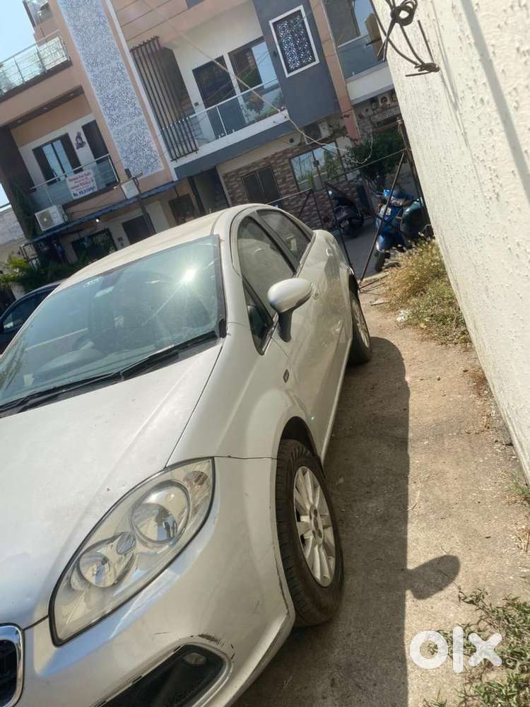 Fiat Linea 2015 Petrol 100000 Km Driven Well Maintaine Car