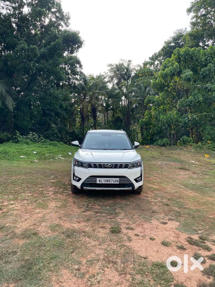 Mahindra Xuv300 W8 Option, 2020, Petrol