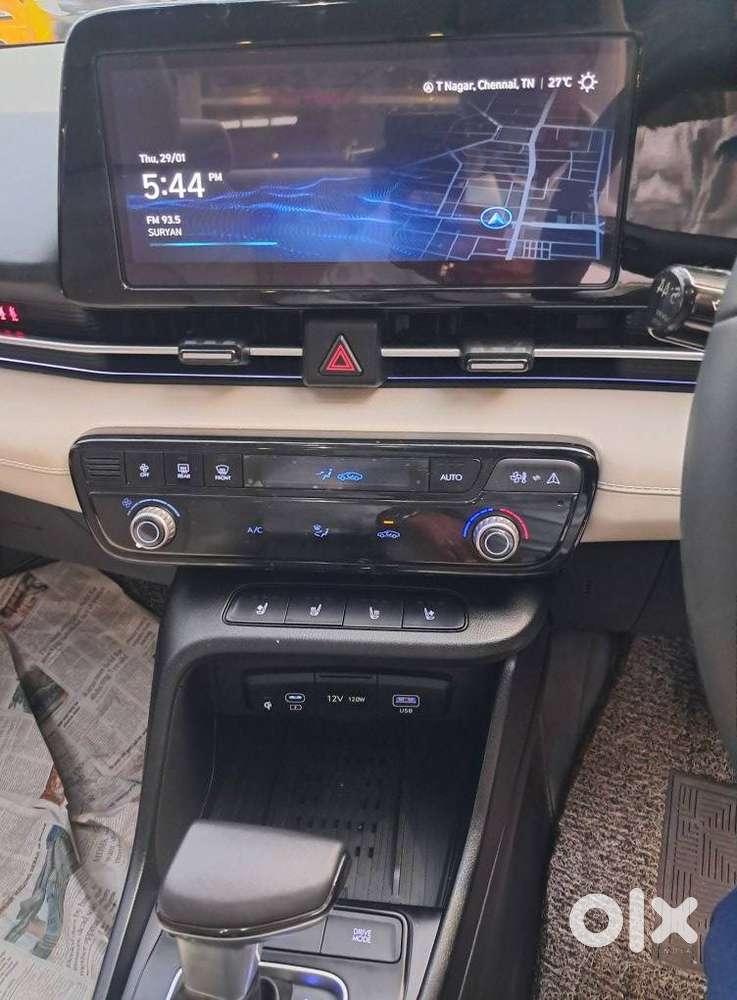 Hyundai Verna 1.6 Sx (o) Vtvt At, 2023, Petrol