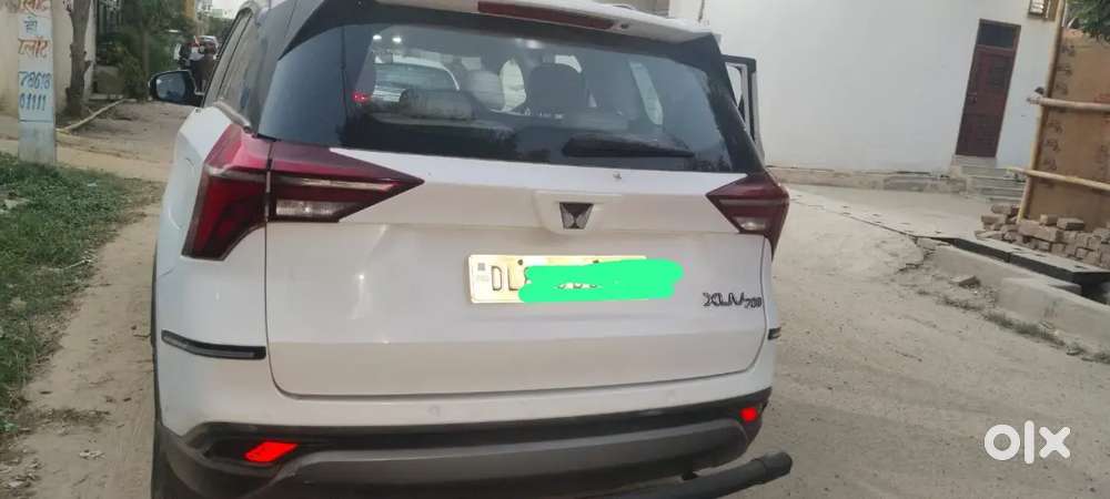 Mahindra Xuv700 2022 Petrol 26000 Km Driven