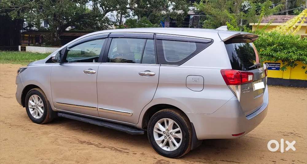 Toyota Innova Crysta 2018