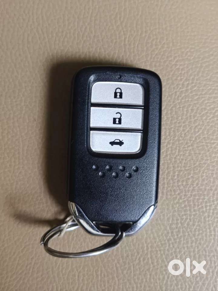 Honda City 1.5 V 5th Gen I-vtec Mt, 2017, Petrol