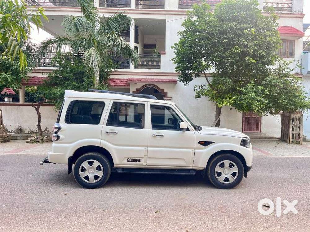 Mahindra Scorpio S4 Plus, 2016, Diesel
