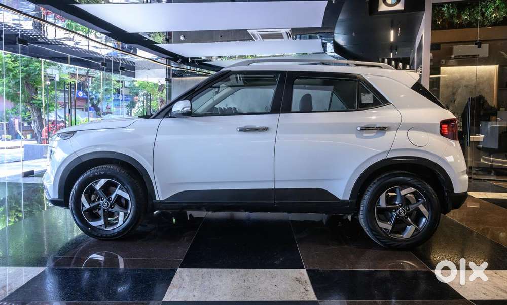 Hyundai Venue Sx Plus Turbo Dct, 2019, Petrol