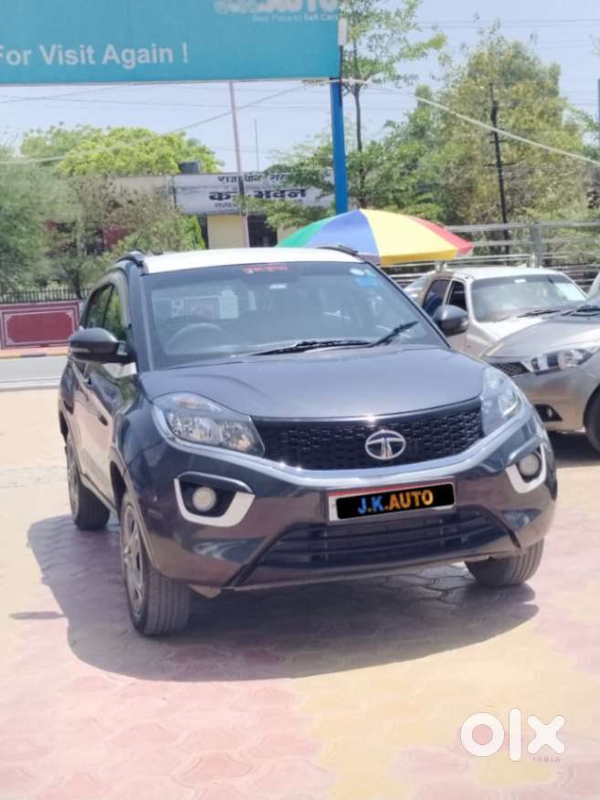 Tata Nexon 1.2 Revotron Xm (s), 2018, Petrol