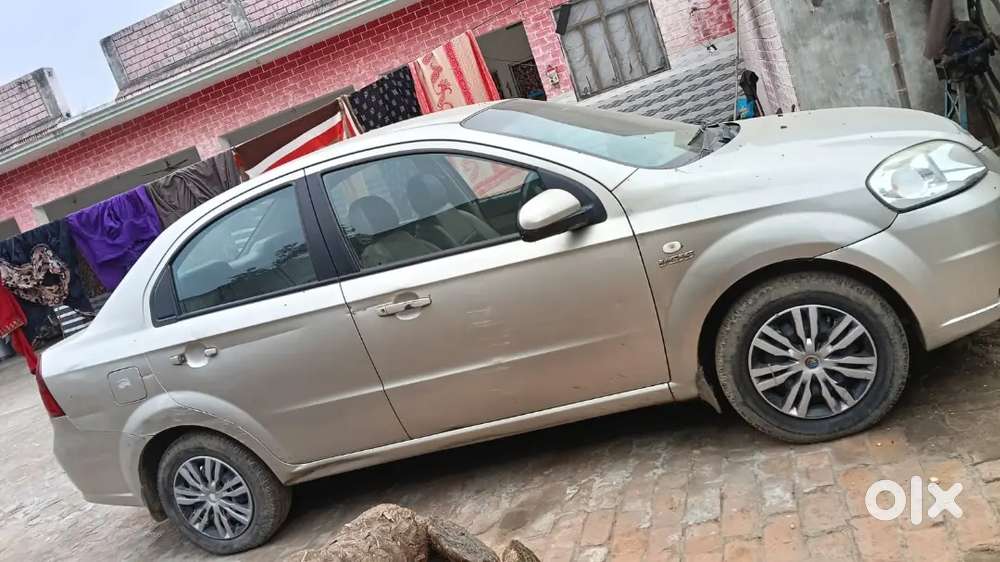 Chevrolet Aveo 2006 Petrol 260000 Km Driven