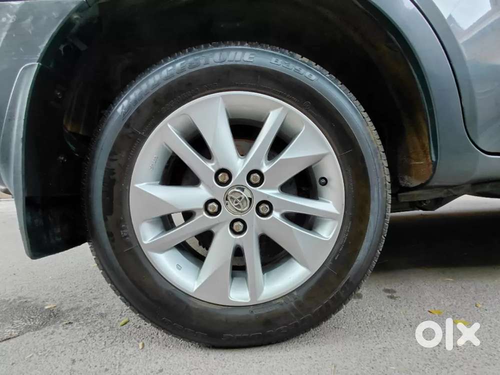 Toyota Innova Crysta [2020-ongoing] 2.4 Gx 8 Str, 2018, Diesel