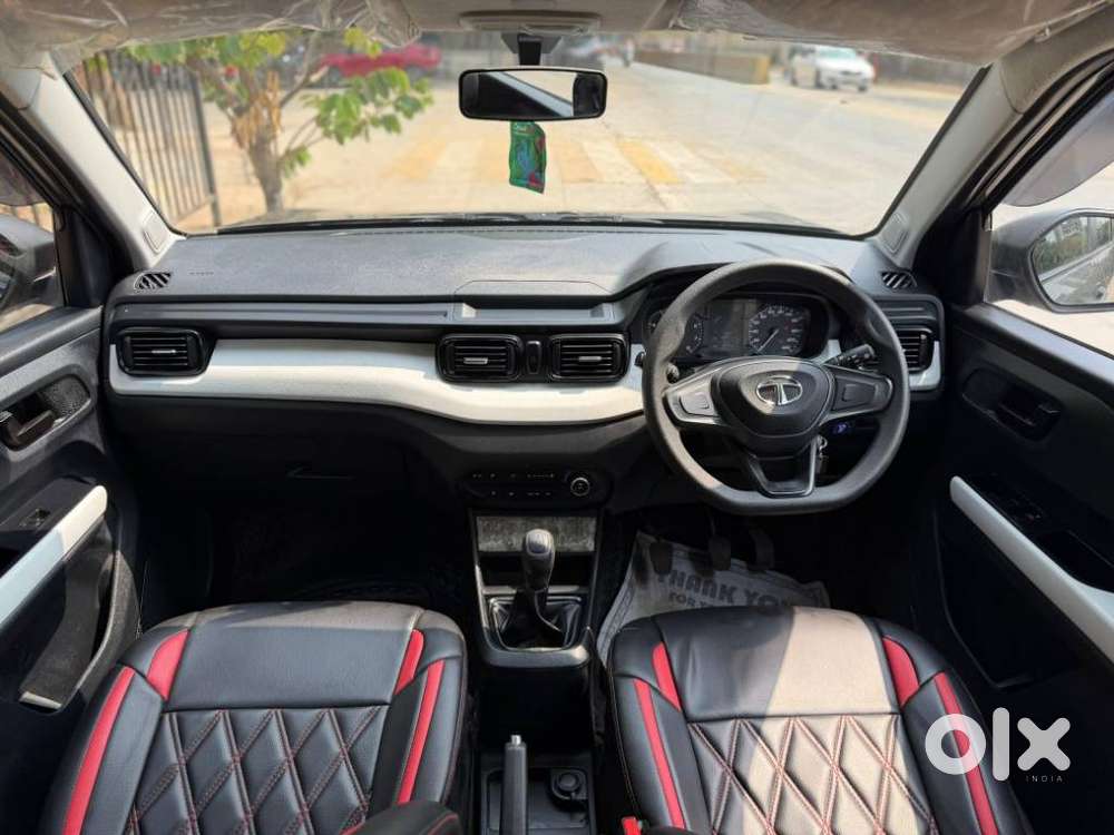 Tata Punch, 2023, Petrol