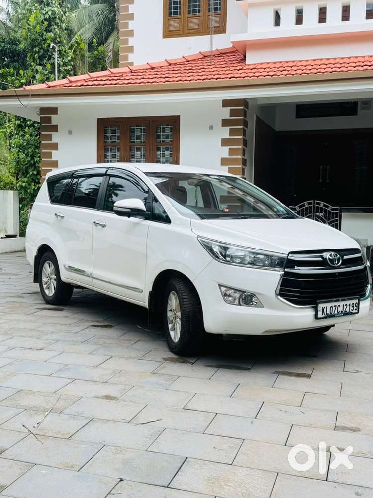Toyota Innova Crysta Diesel 215000 Km Driven