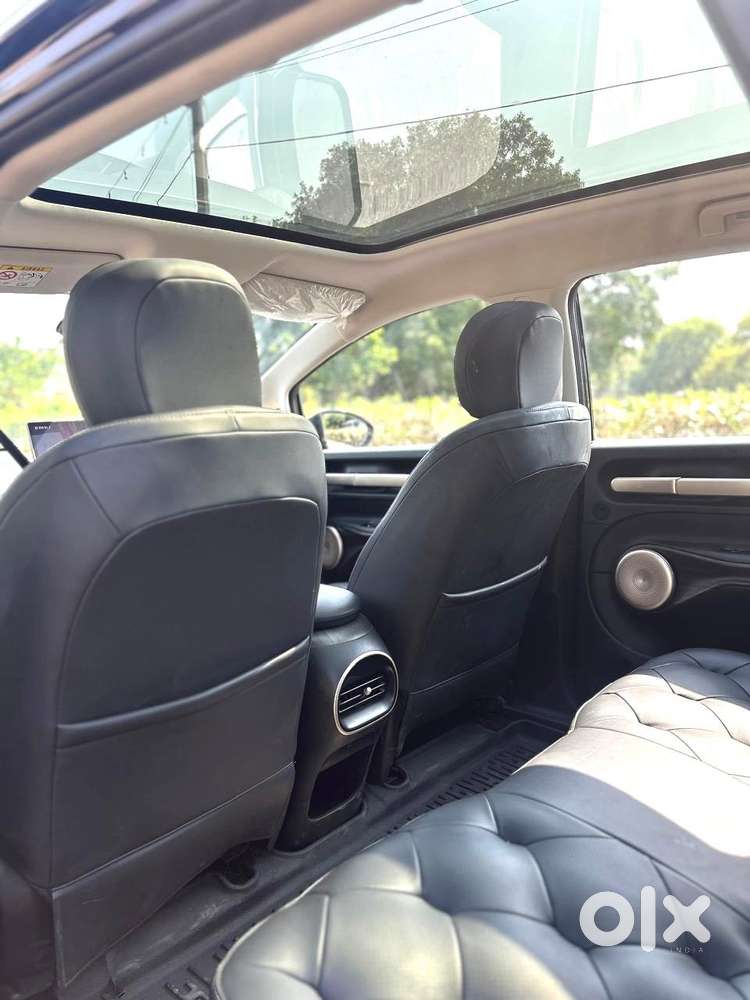 Mg Windsor Ev Essence, 2024, Electric