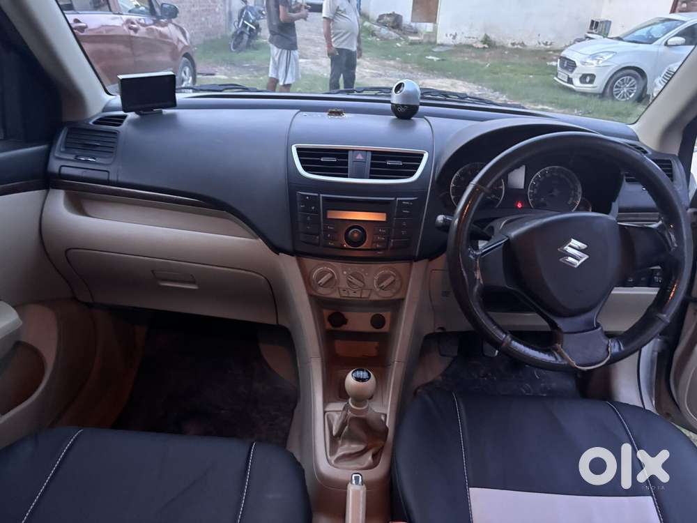 Maruti Suzuki Swift Dzire 1.2 Vxi Bsiv, 2014, Petrol