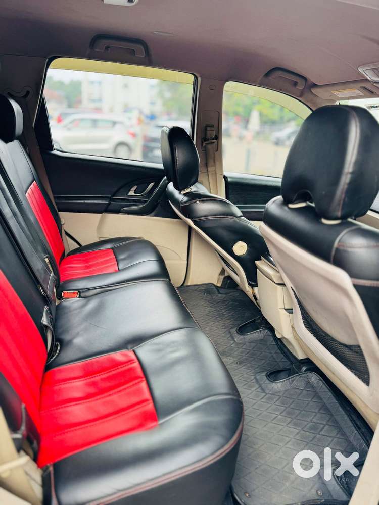 Mahindra Xuv500 W8, 2018, Diesel