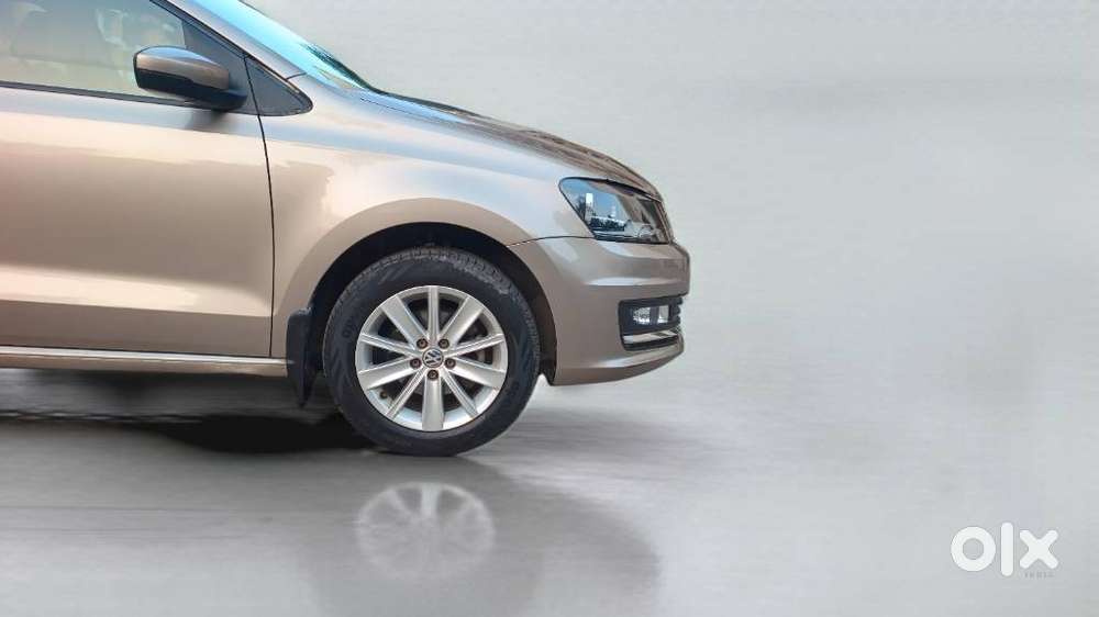 Volkswagen Vento 1.2 Tsi Highline Plus At, 2016, Petrol