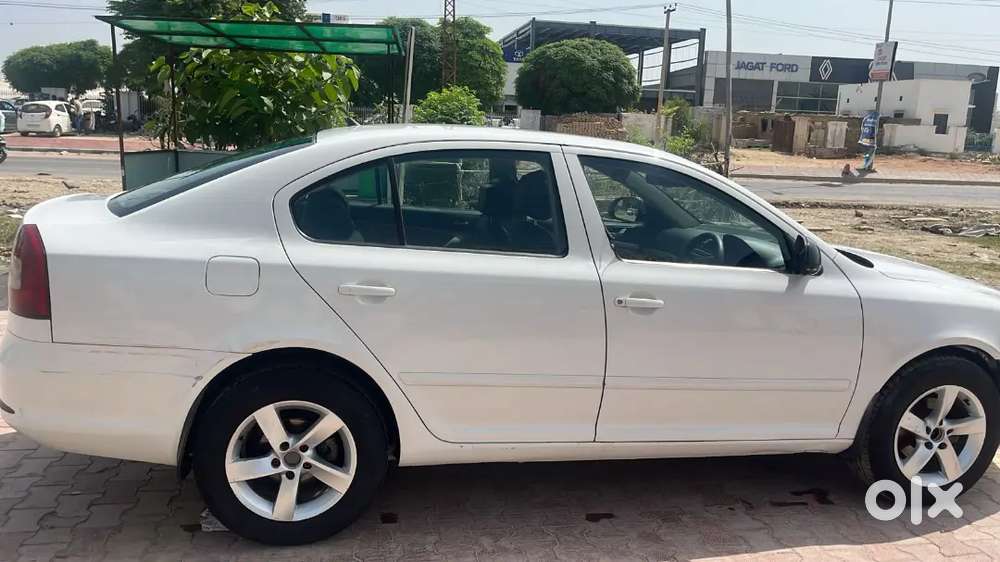 Skoda Laura 2011 Diesel Manual