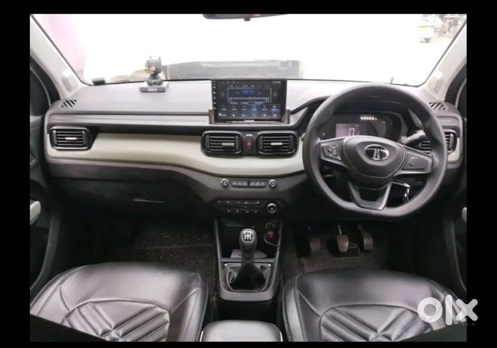 Tata Punch 2024 Cng & Hybrids 8000 Km Driven