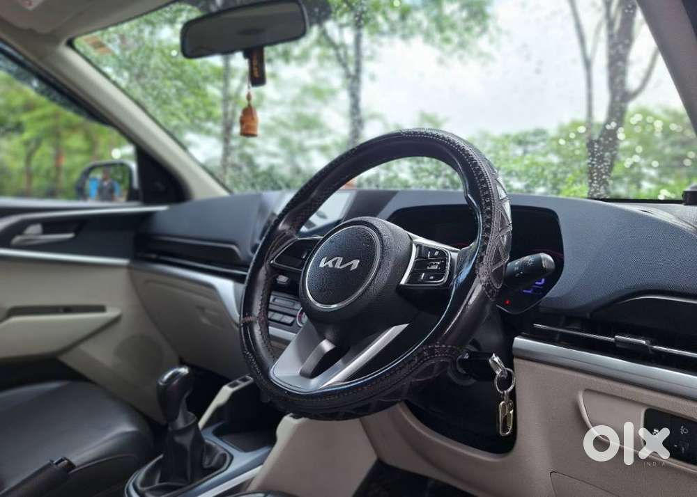 Kia Carens 1.5 Premium 7 Str, 2022, Cng & Hybrids