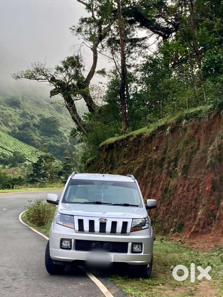 Mahindra Tuv 300 2018 Diesel Well Maintained