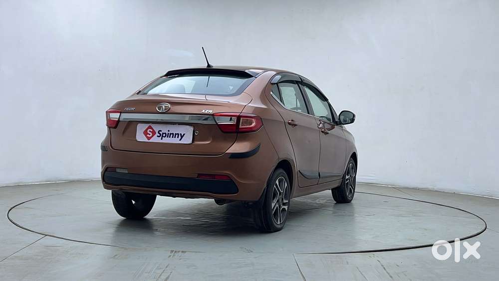 Tata Tigor Xza, 2018, Petrol