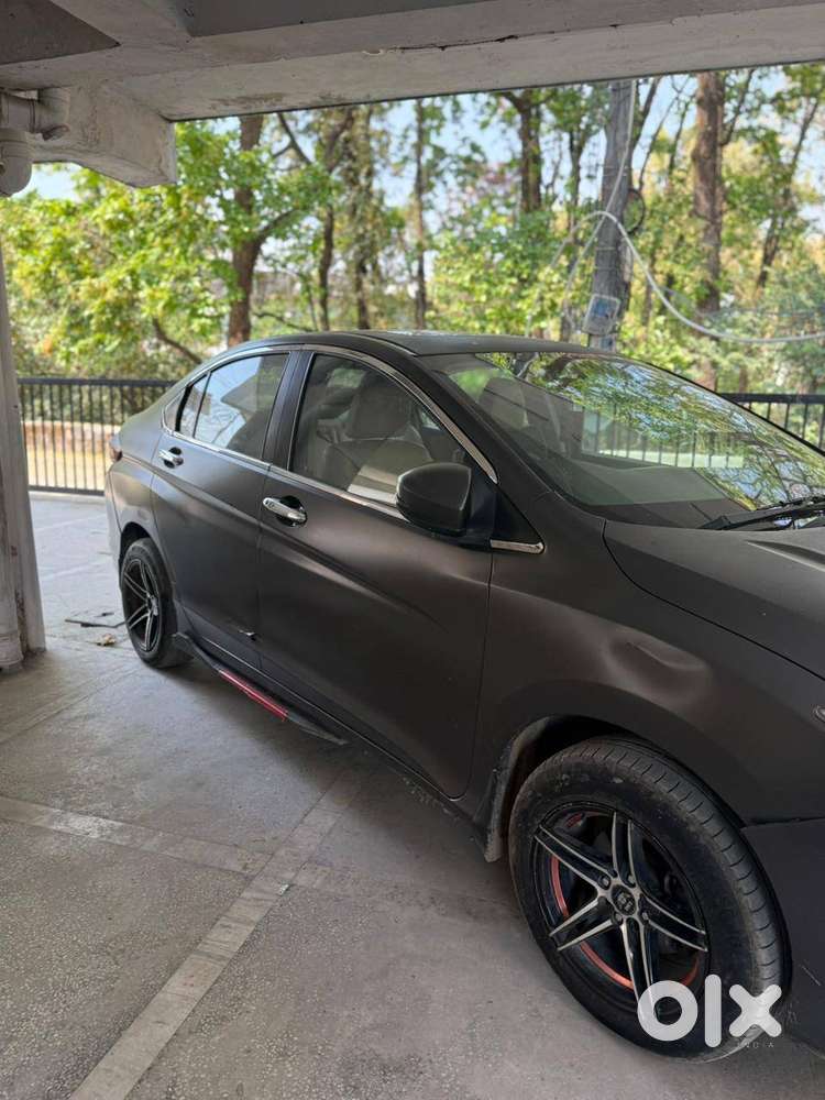 Honda City_sunroof Variant