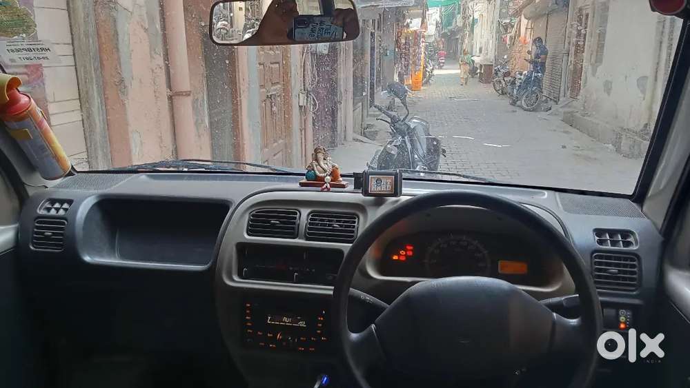 Maruti Suzuki Eeco 2017 Company Fitted Cng