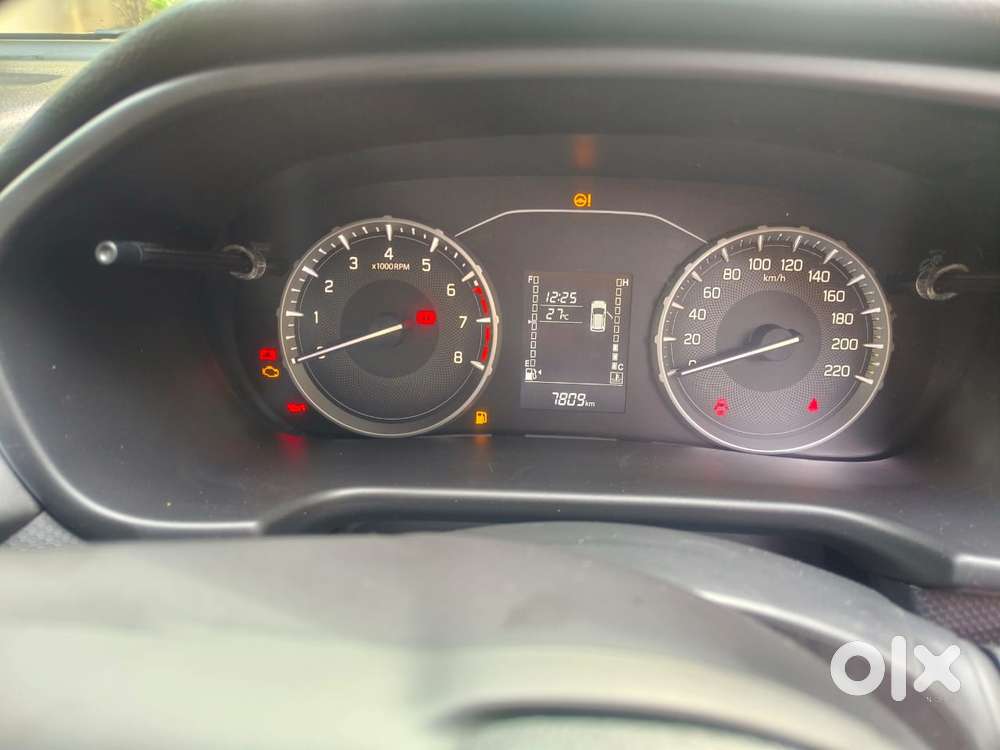 Maruti Suzuki Brezza Vxi At, 2024, Petrol
