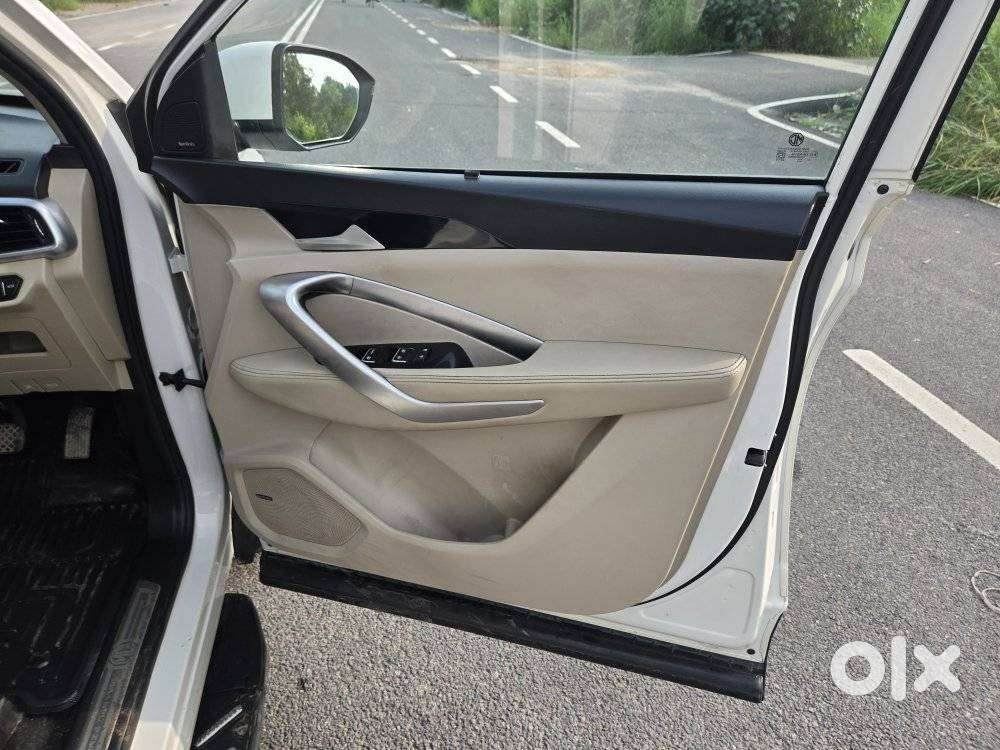 Mg Hector Sharp At, 2022, Petrol