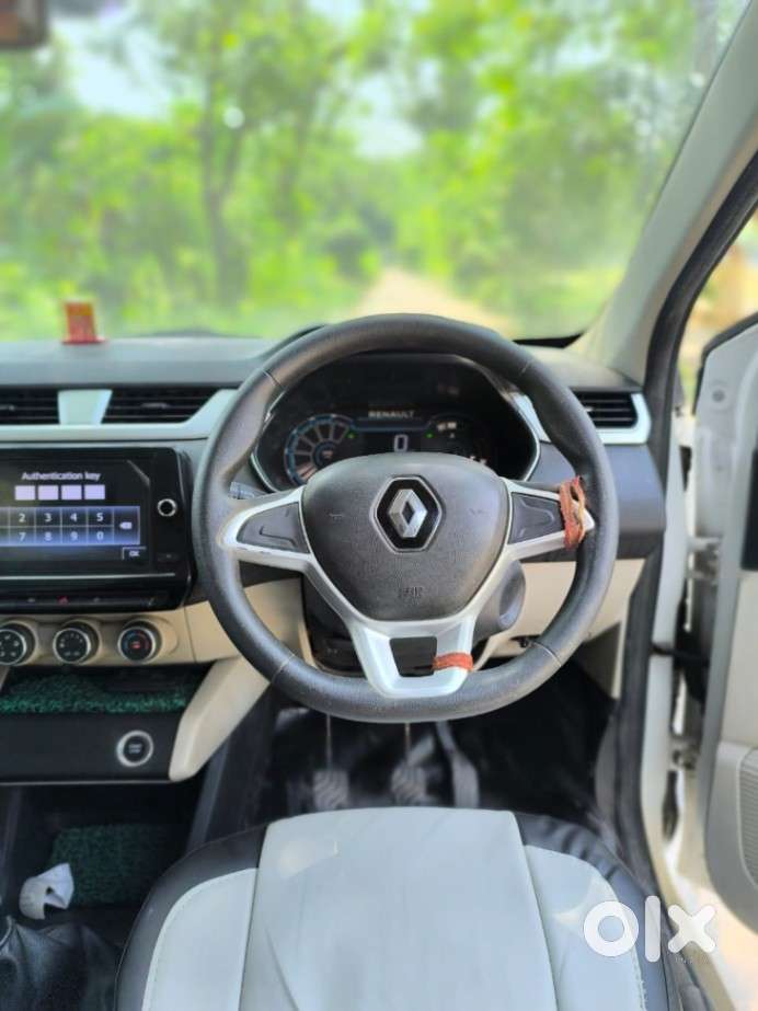 Renault Triber Rxz, 2020, Petrol