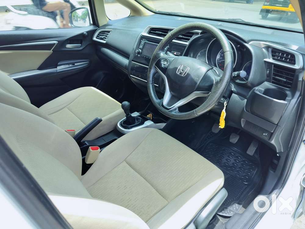 Honda Jazz V Mt Privilege, 2016, Petrol