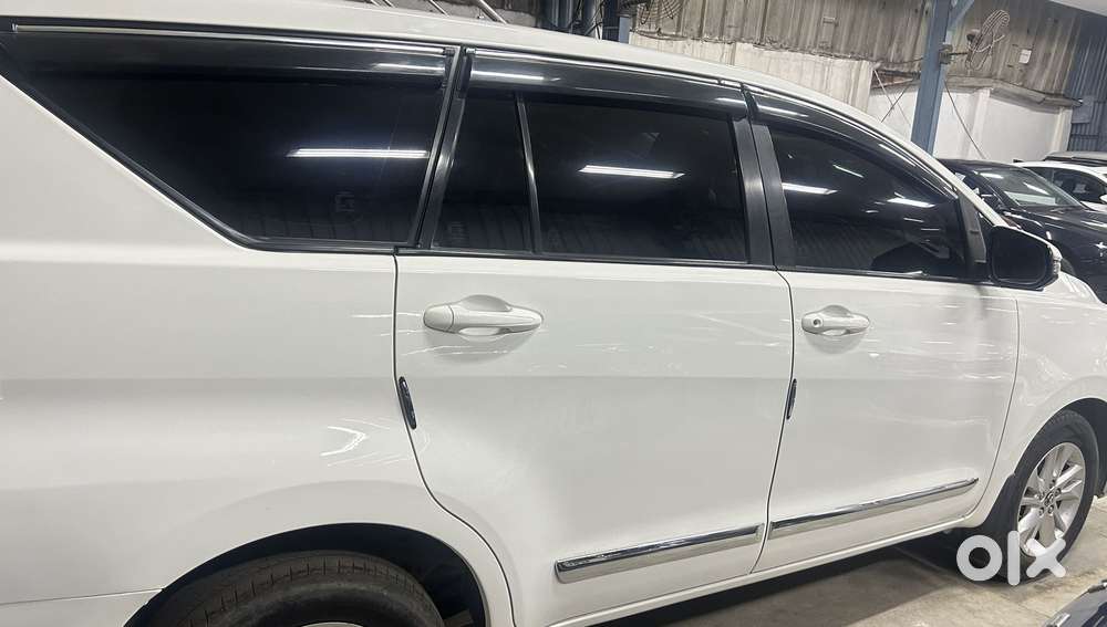 Toyota Innova Crysta 2.4 G Mt 8s, 2019, Diesel