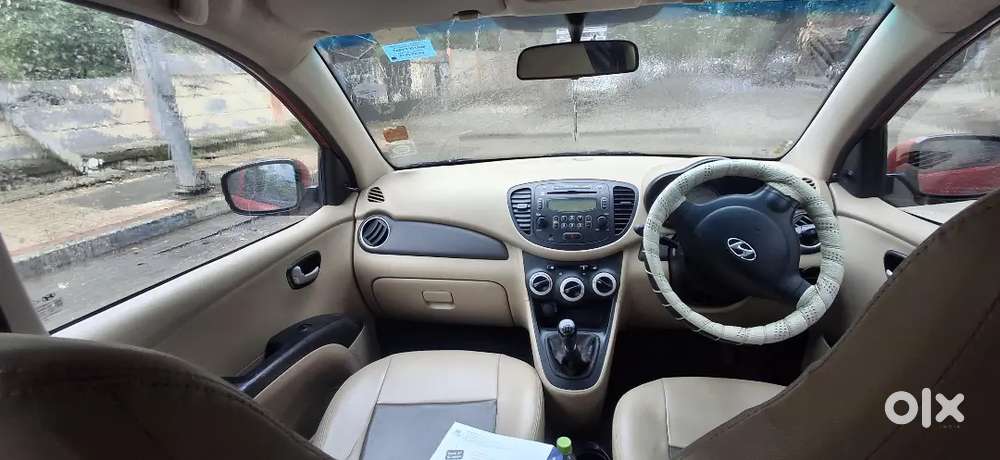 Hyundai I10 Sportz Petrol 2010 Model