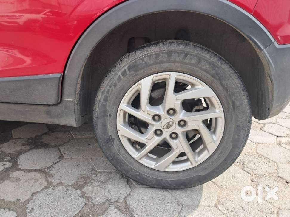 Mahindra Xuv300 W8, 2022, Petrol