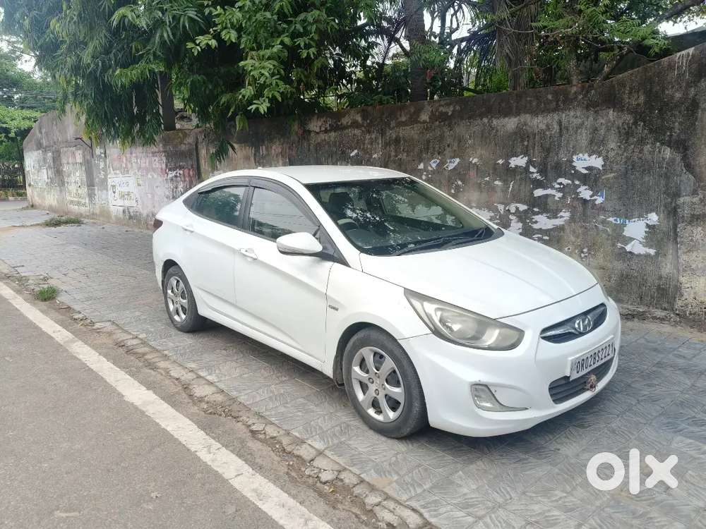Hyundai Verna