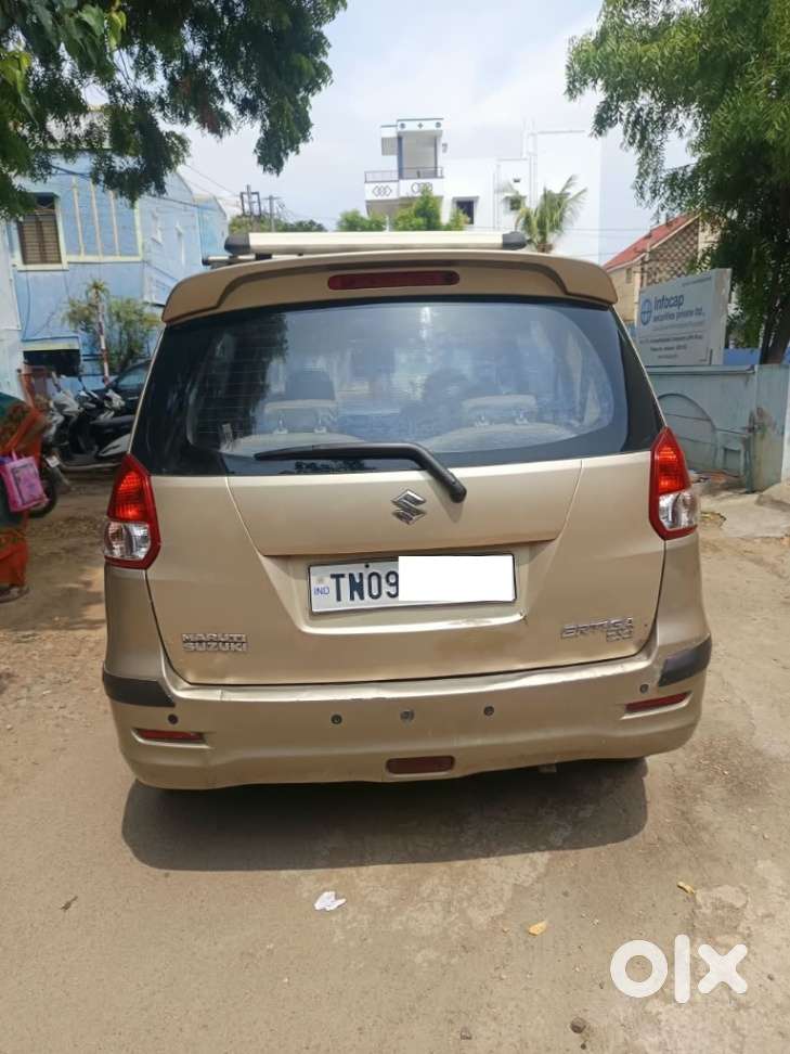 Maruti Suzuki Ertiga Zxi, 2012, Petrol