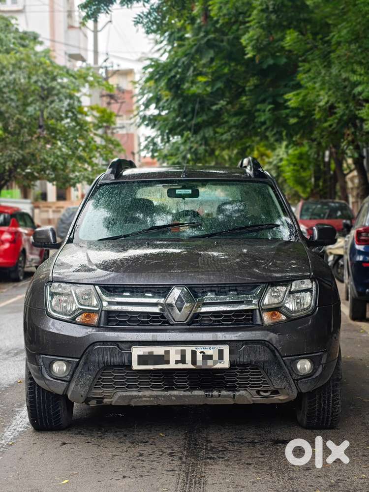 Renault Duster Petrol 24000 Km Driven