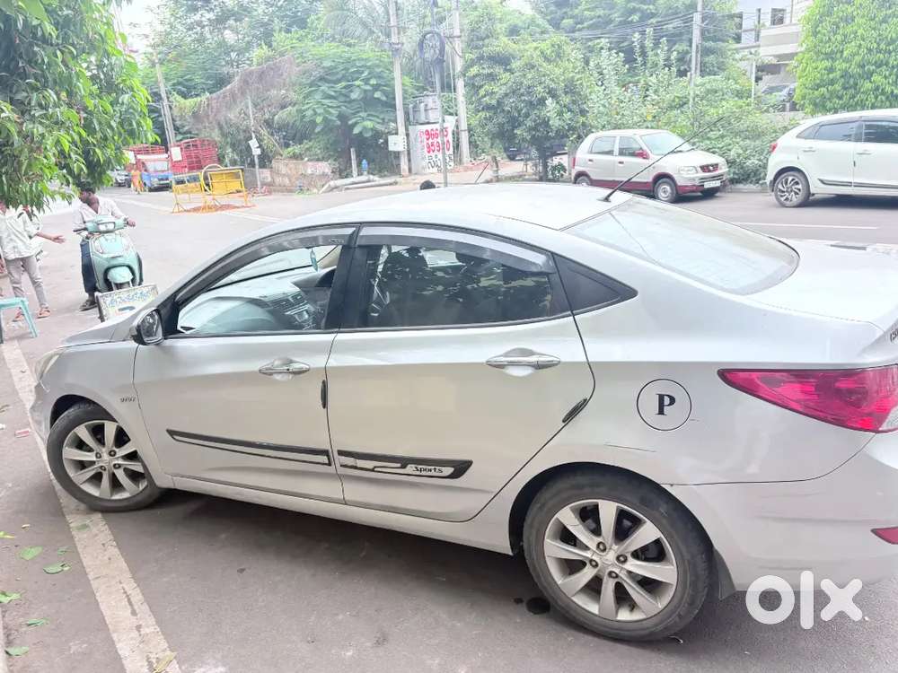 Hyundai Verna 2011 Plus Vtvt At