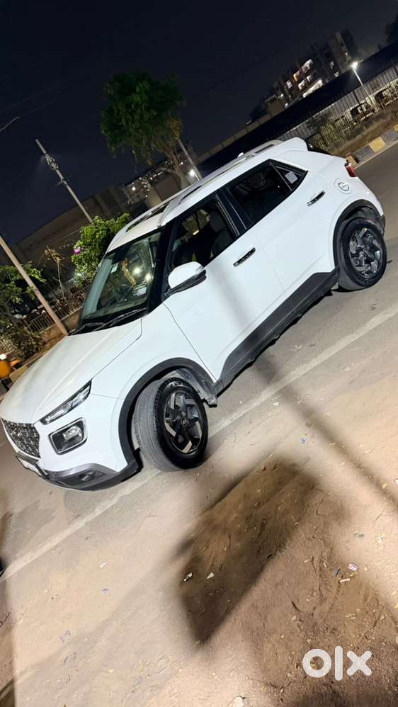 Hyundai Venue Diesel 2019 December.