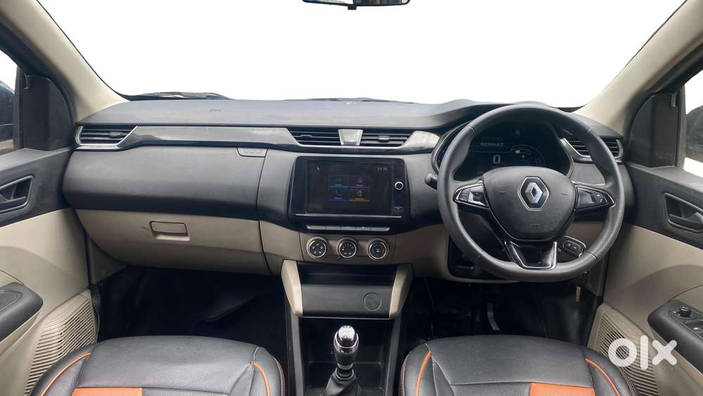 Renault Triber Rxt, 2021, Petrol