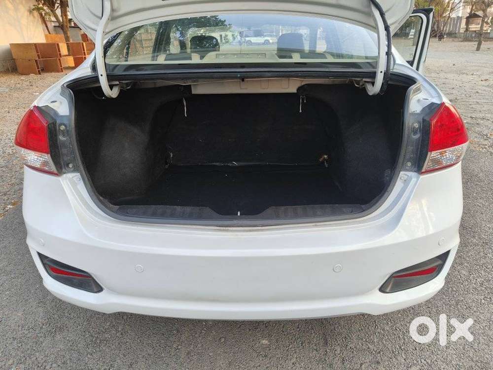 Maruti Suzuki Ciaz 2014-2017 At Vxi Plus, 2017, Petrol