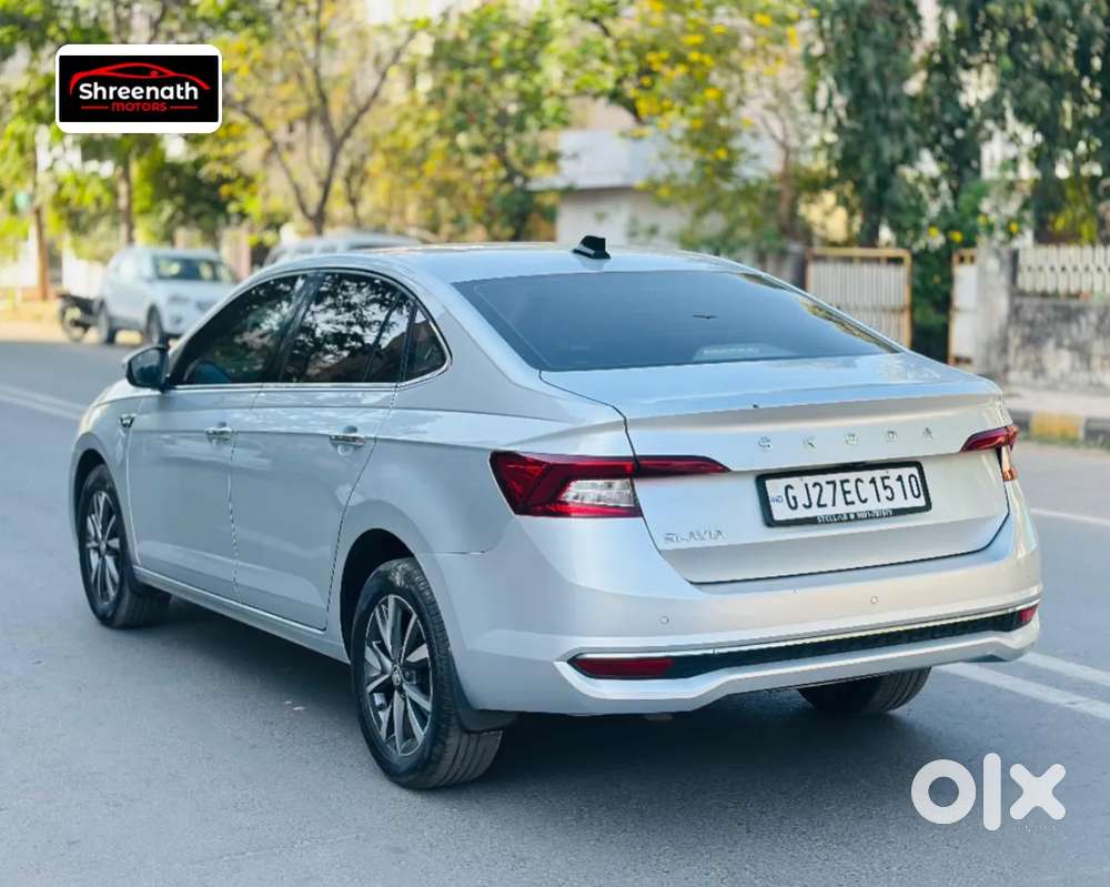 Skoda Slavia Style 1.0l Tsi At, 2023, Petrol