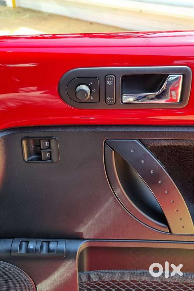 Volkswagen Beetle 2, 2011, Petrol