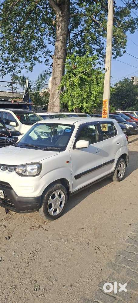 Maruti Suzuki S-presso Vxi Plus Amt, 2021, Petrol
