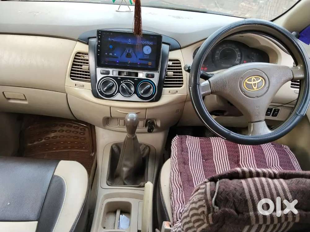 Converted To Type 4
D - 4d
8 Seater 
Front To Back Ac
Touchscreen